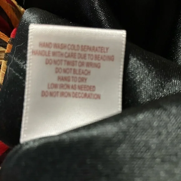 Badgley Mischka Red and Black Blouse with Geometric Pattern - Picture 6 of 7